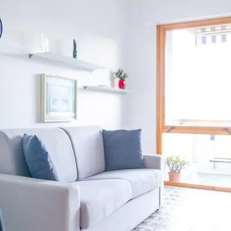 Portofino Near The Sea, Free Pool -free Tennis Club - Wifi Apartment