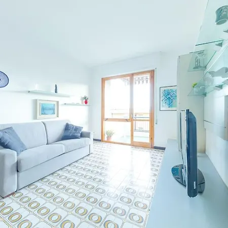 Portofino Near The Sea, Free Pool -free Tennis Club - Wifi Apartment *