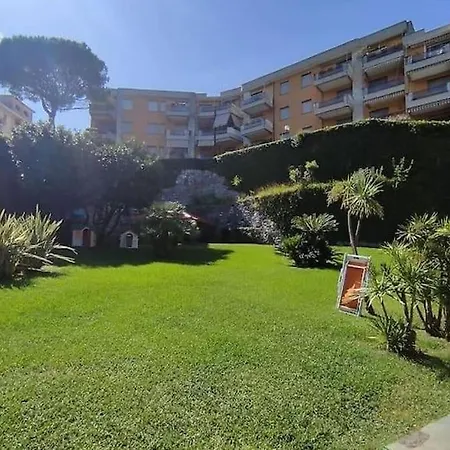 Apartment Portofino Near The Sea, Free Pool -free Tennis Club - Wifi